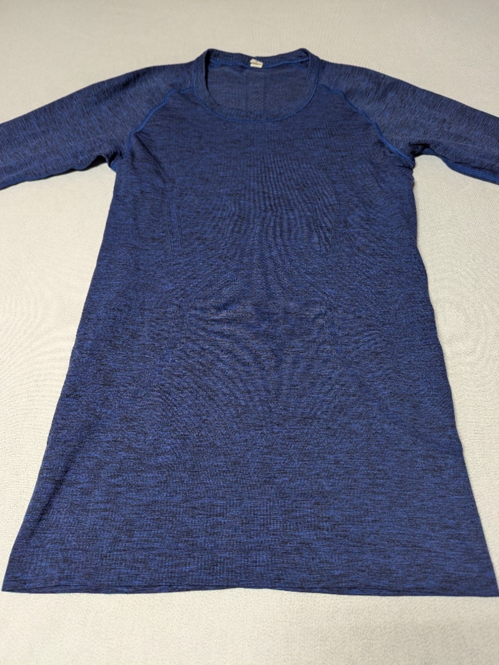 Lululemon Swiftly Tech Long-Sleeve Shirt - Size 6